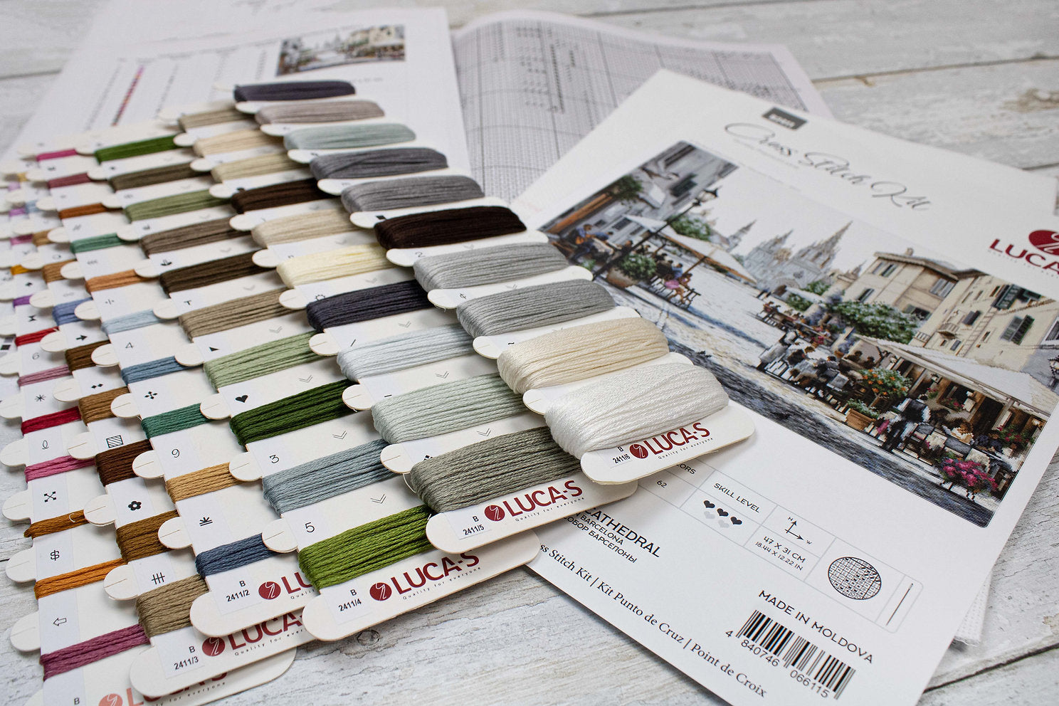 Kit de Punto de Cruz de la Catedral de Barcelona - Luca-S B2411