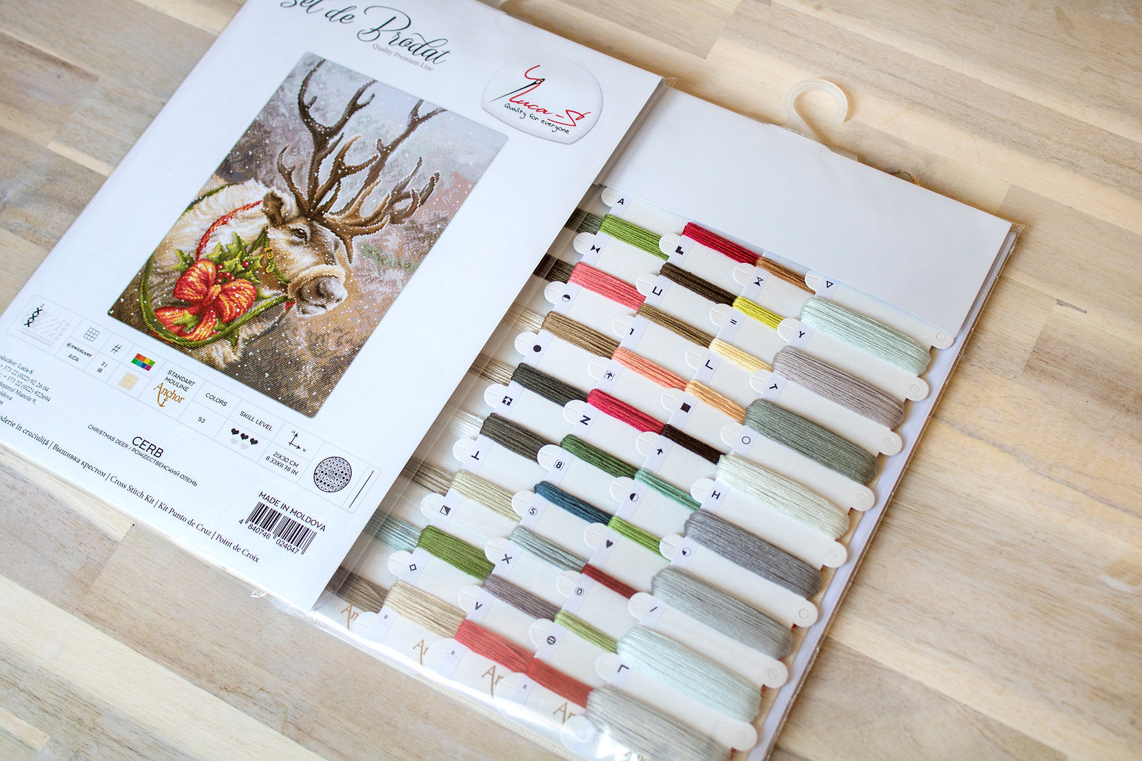 Kit de punto de cruz navideño: Ciervo de papá Noel de Luca-S B598