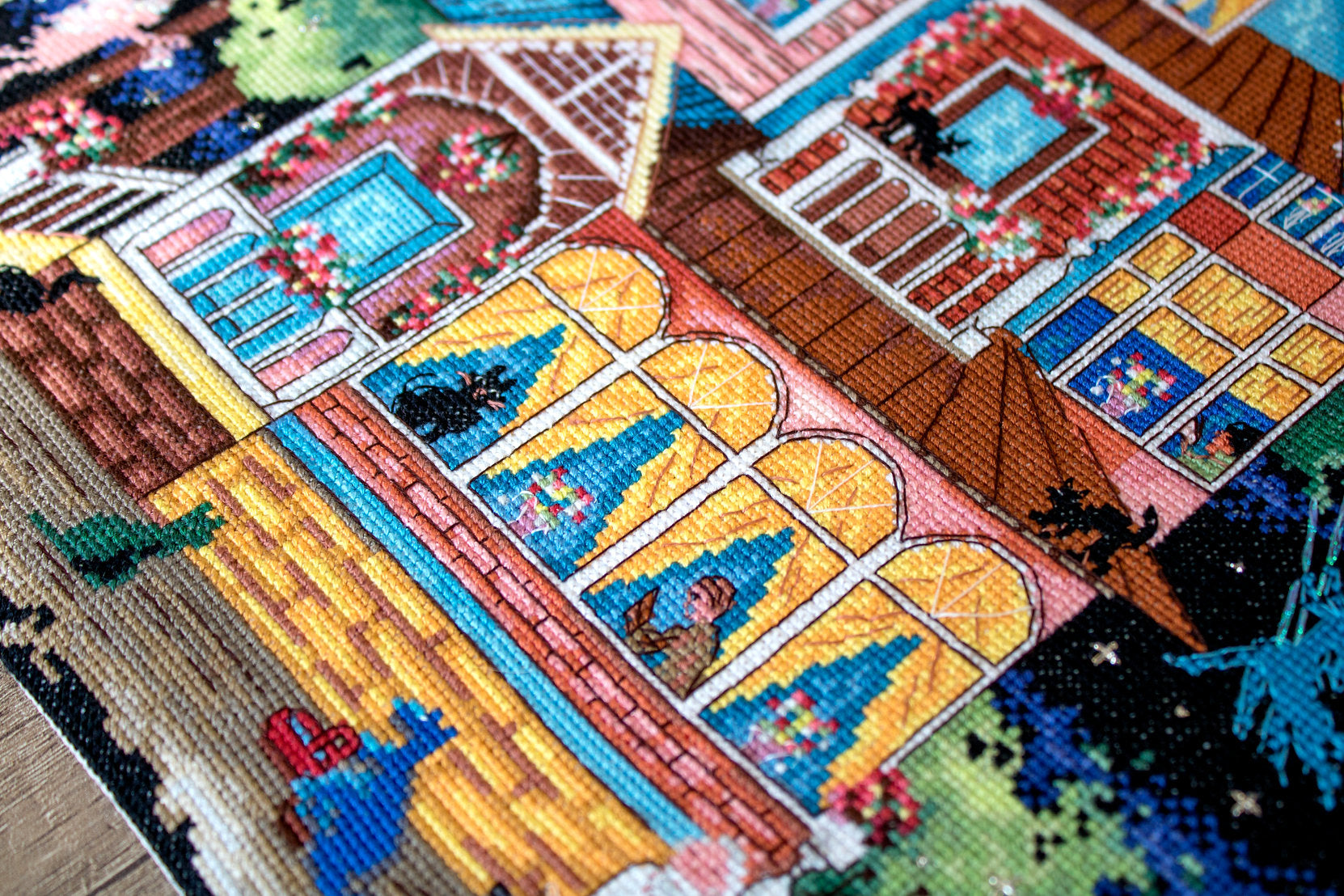 Kreuzstichset „Märchenhaus“ – LETISTITCH