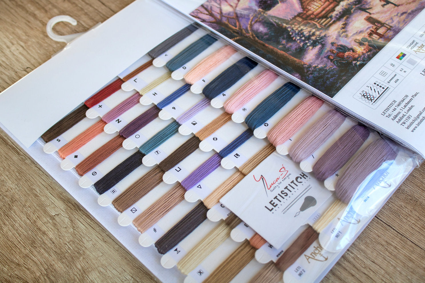 Kreuzstich-Kit. SKATEN IN DIE NACHT - LETISTITCH LETI 967