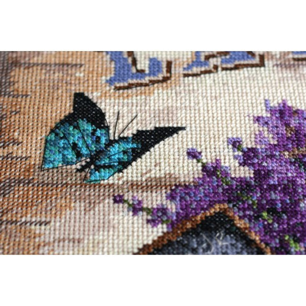 AH-081 Melodie der Provence – Kreuzstichset – Abris Art
