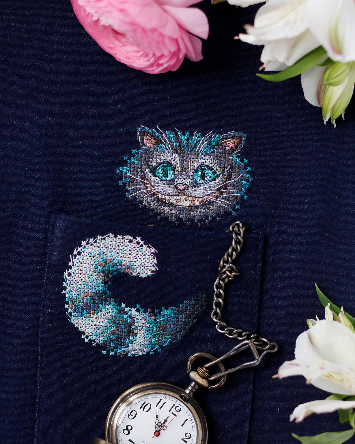 AHO-017 Die Grinsekatze – Kreuzstichset – Abris Art