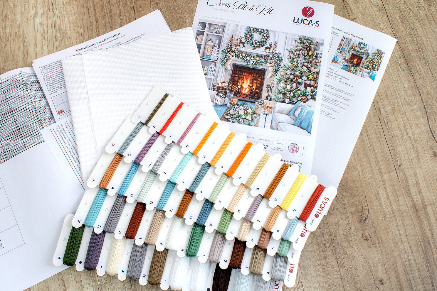 Kit de Punto de Cruz. Interior de Navidad Azul - B2394 Luca-S