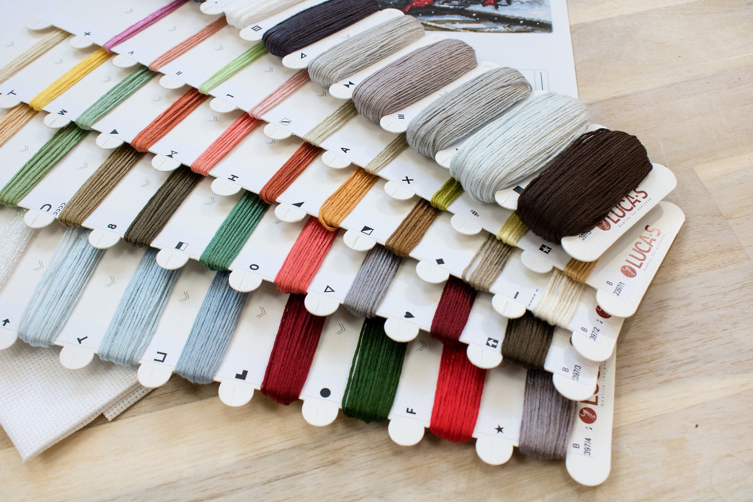 Kit de Punto de Cruz. Santa`s Express - B2397 Luca-S