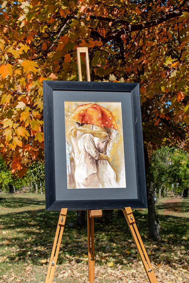 Kit de Punto de Cruz. Bajo el Paraguas - B552 Luca-S