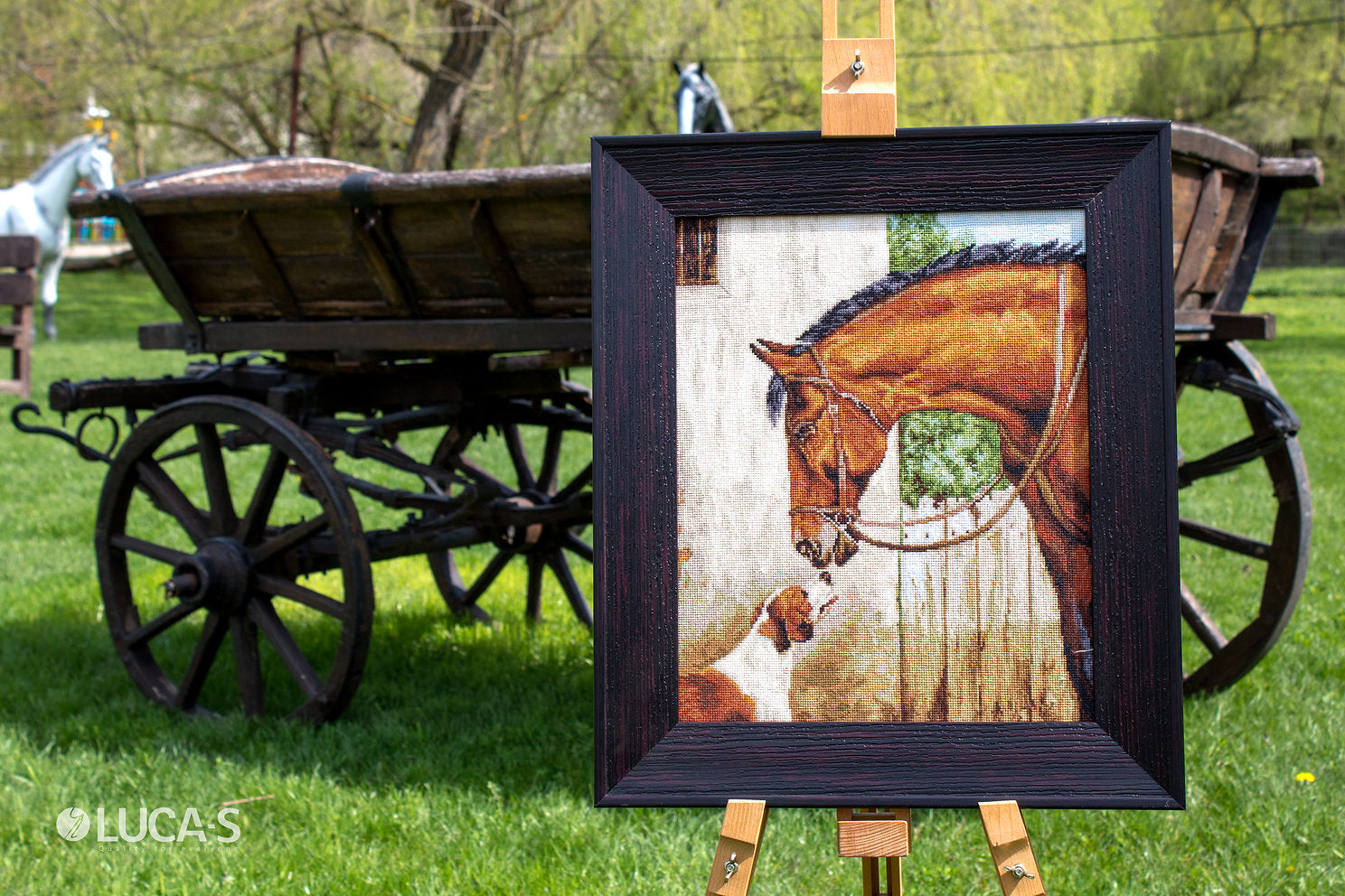 Cross Stitch Kit. Hunter and Foxhound - B580 Luca-S
