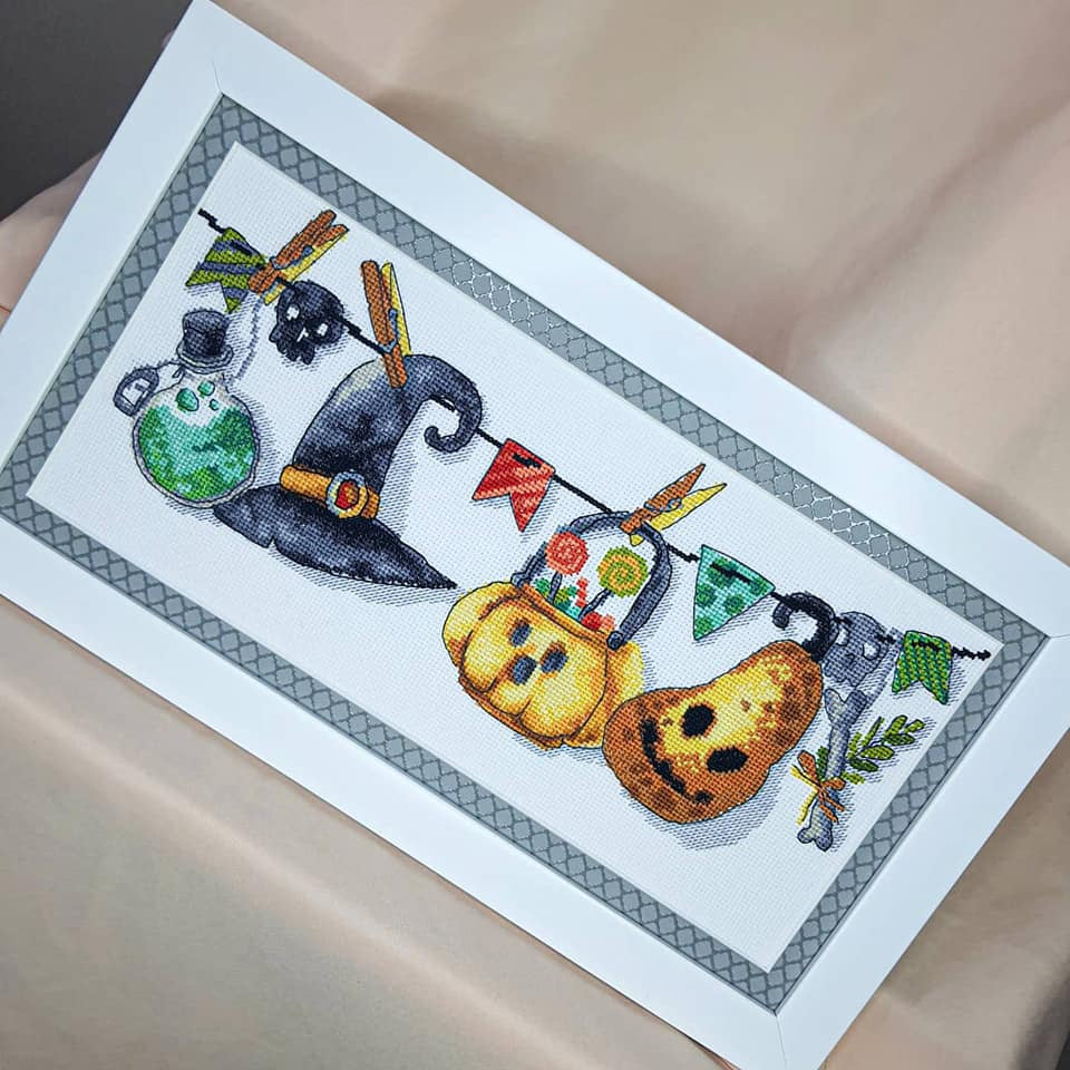 Halloween - M-447 Charivna Mit - Kreuzstichset
