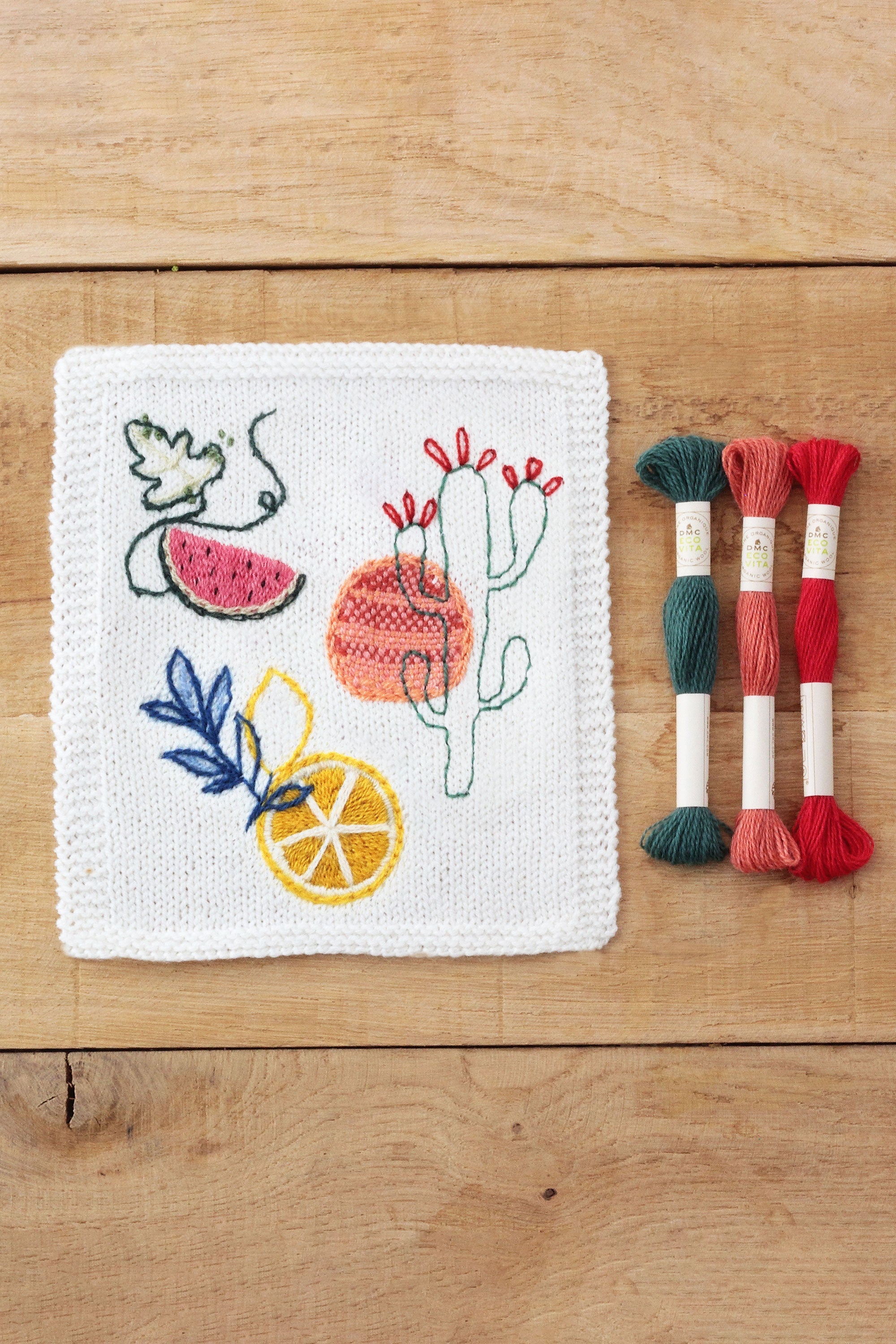 The Ecologist's Closet": Weaving and Artistic Darning with Eco Vita Wool