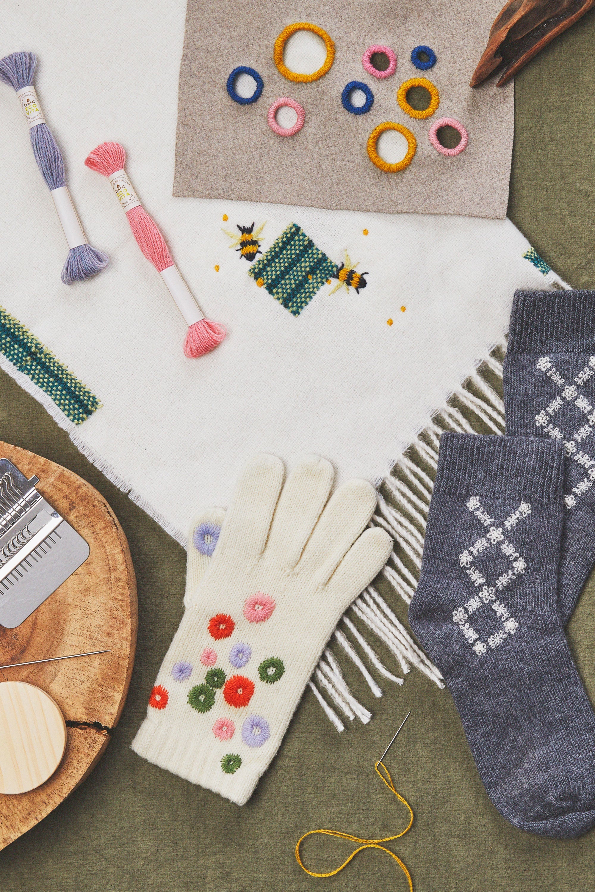The Ecologist's Closet": Weaving and Artistic Darning with Eco Vita Wool