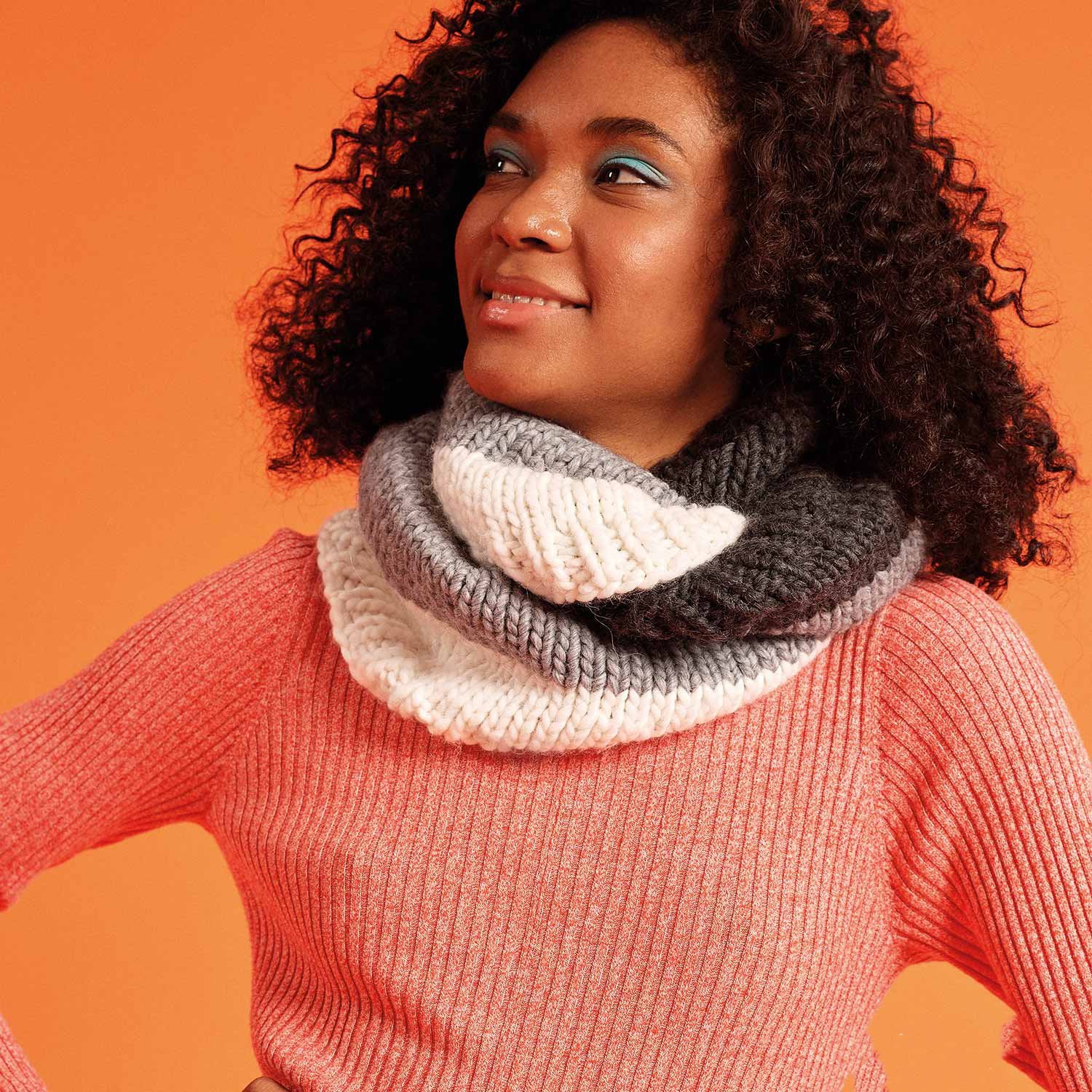Bonus-Strickmuster mit doppeltem Kragen mit „Chunky Wow“ von Katia!