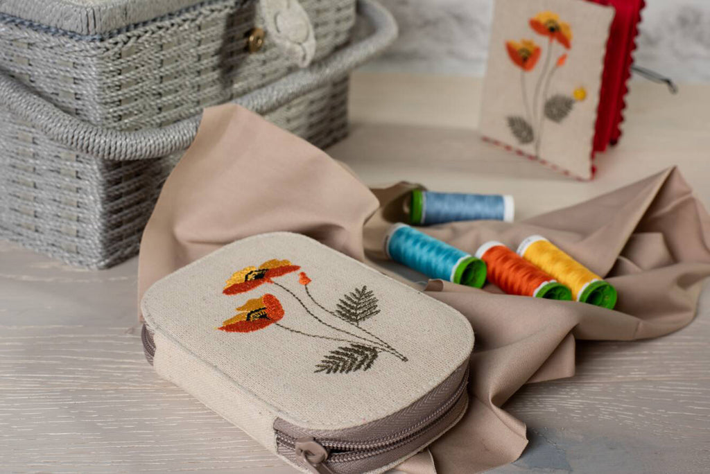 Hobby Gift "Poppy" Sewing Case - Ideal Companion for Sewing with Floral Design