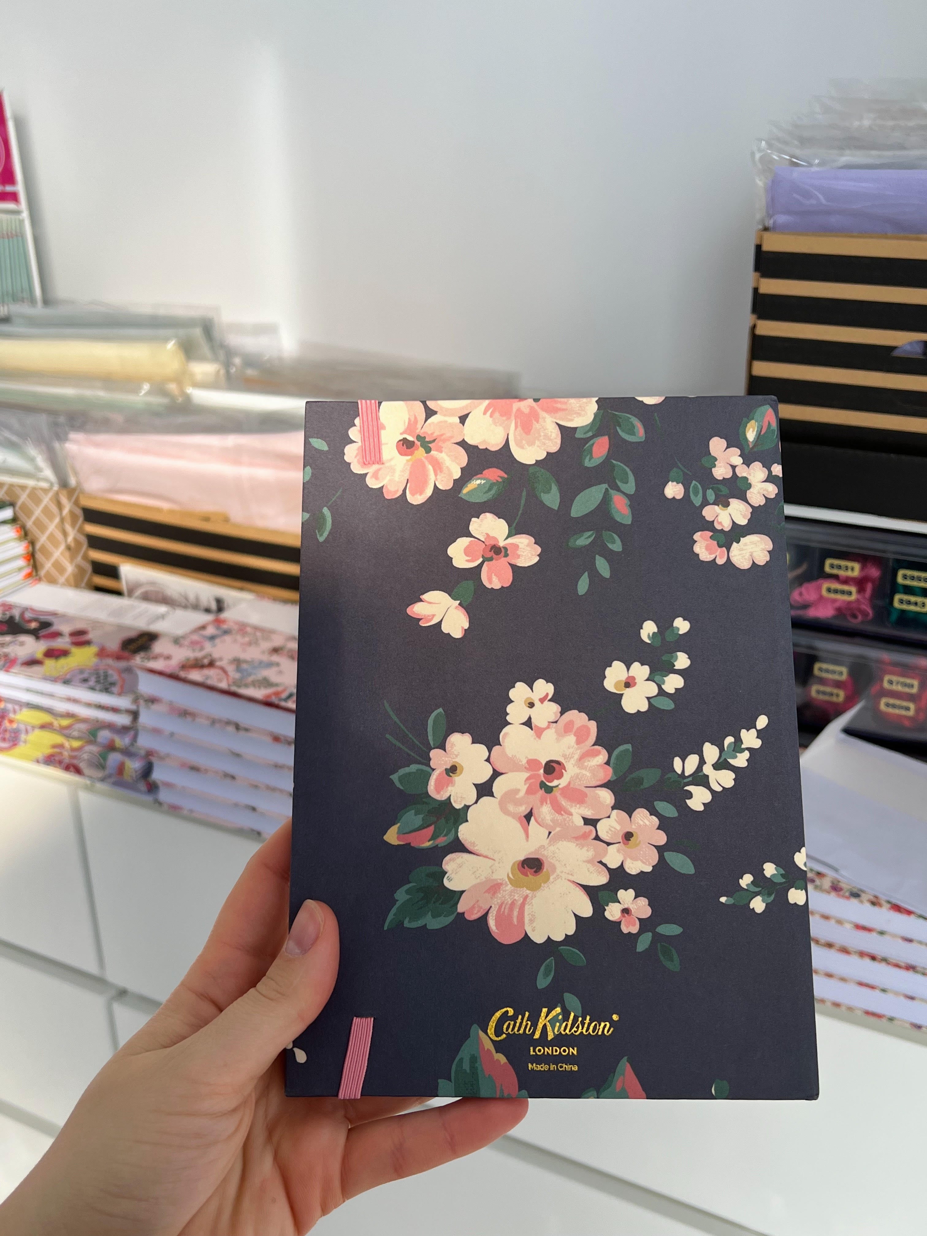 Cath Kidston x Ohh Deer Notizbuch – Autumn Floral Navy
