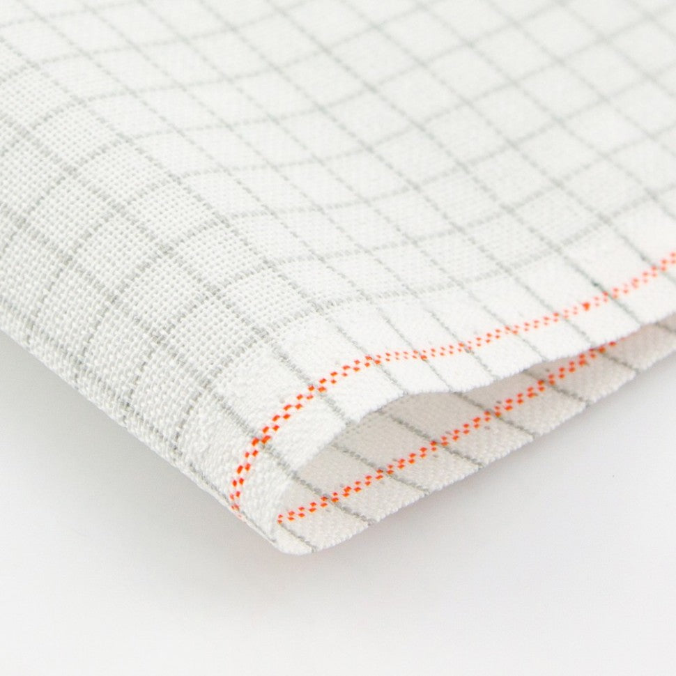 Zweigart Easy Count Aida Cloth 14 Count 100% Cotton. White With Wash Away  Grid. 