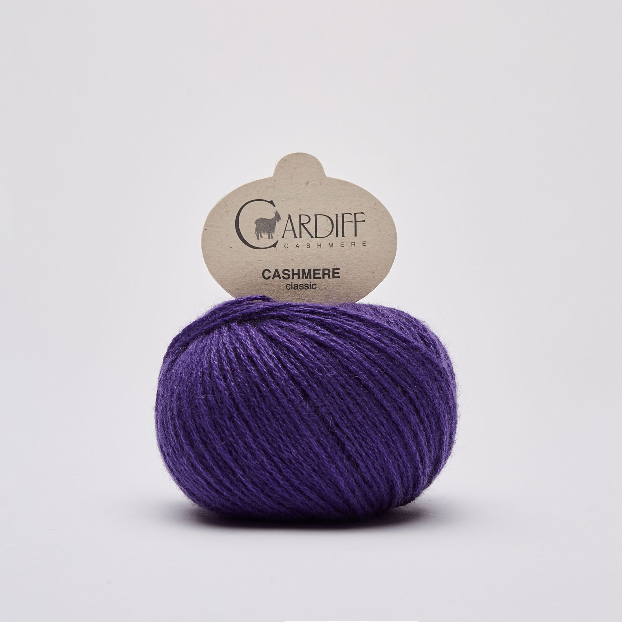 Cardiff Classic Cashmere - Pura Elegancia en Cada Punto