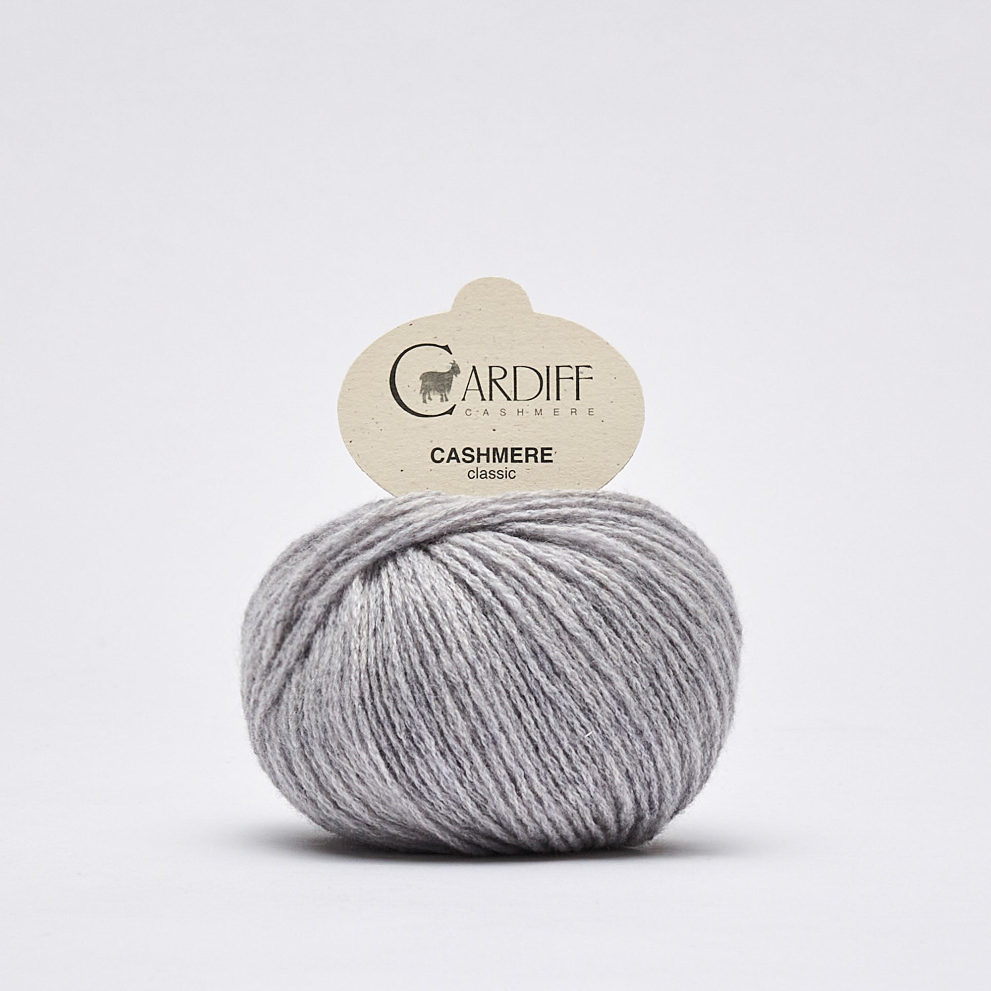 Cardiff Classic Cashmere - Pura Elegancia en Cada Punto