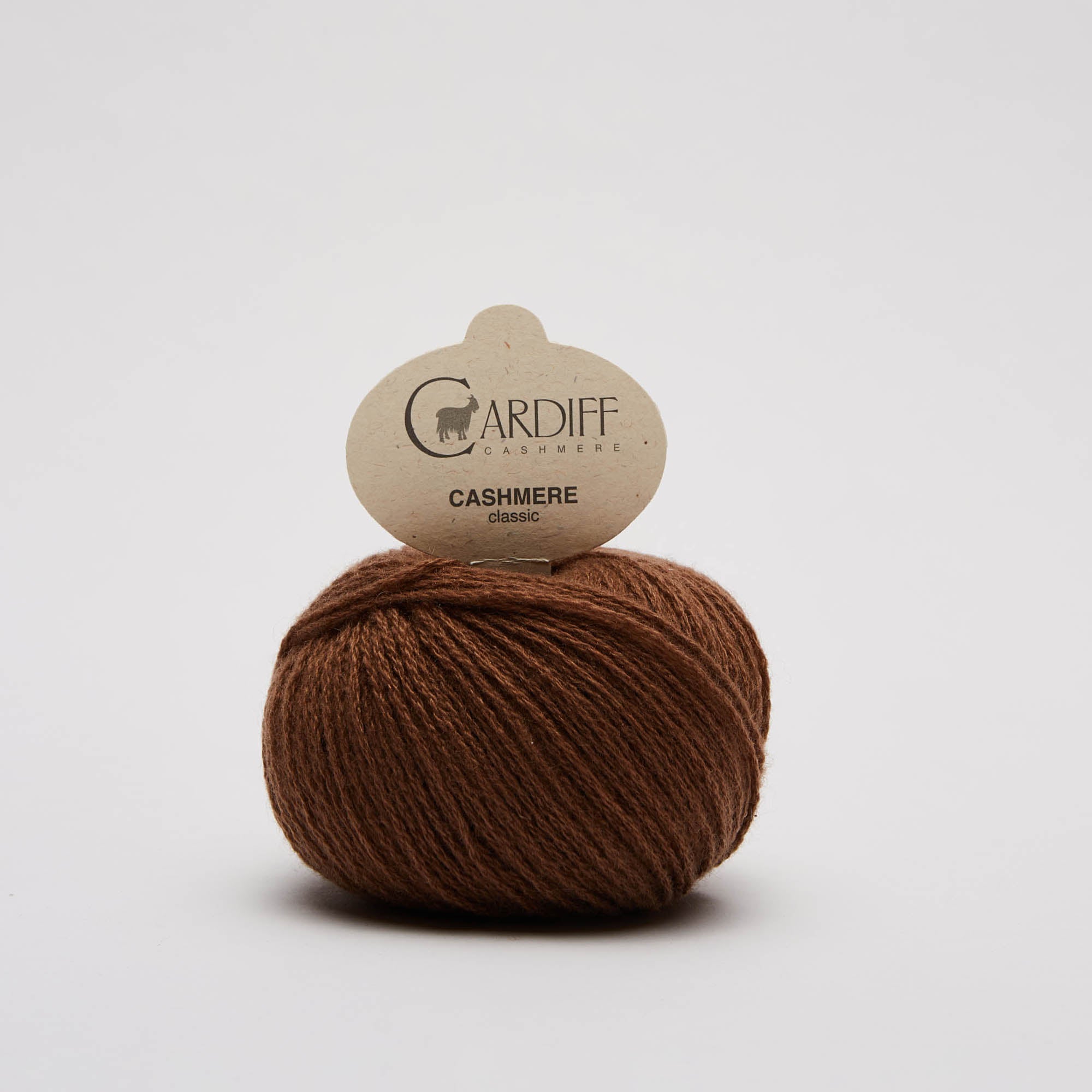 Cardiff Classic Cashmere - Pura Elegancia en Cada Punto