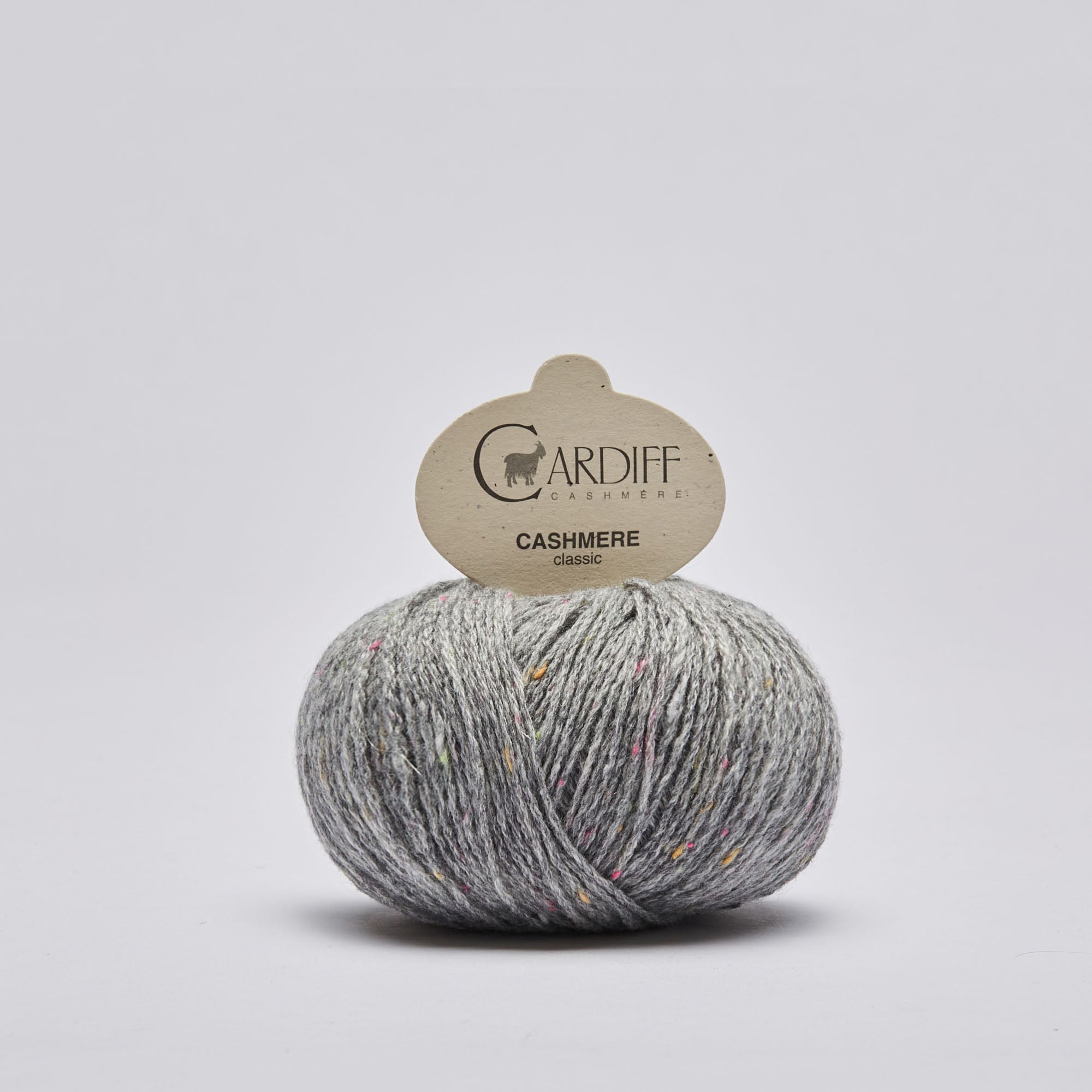 Cardiff Classic Cashmere - Pura Elegancia en Cada Punto
