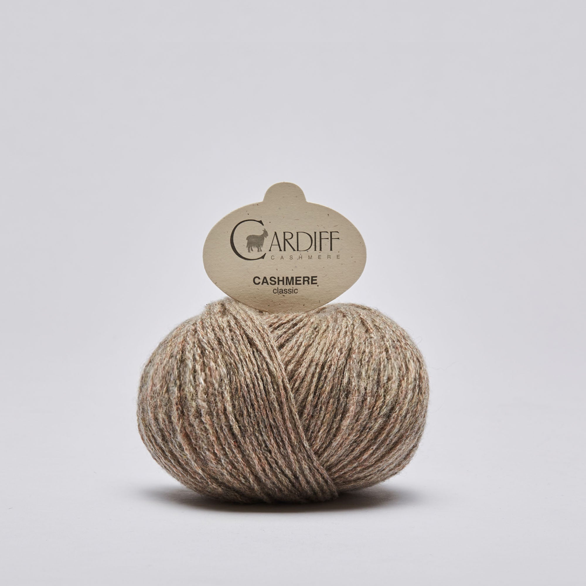 Cardiff Classic Cashmere - Pura Elegancia en Cada Punto