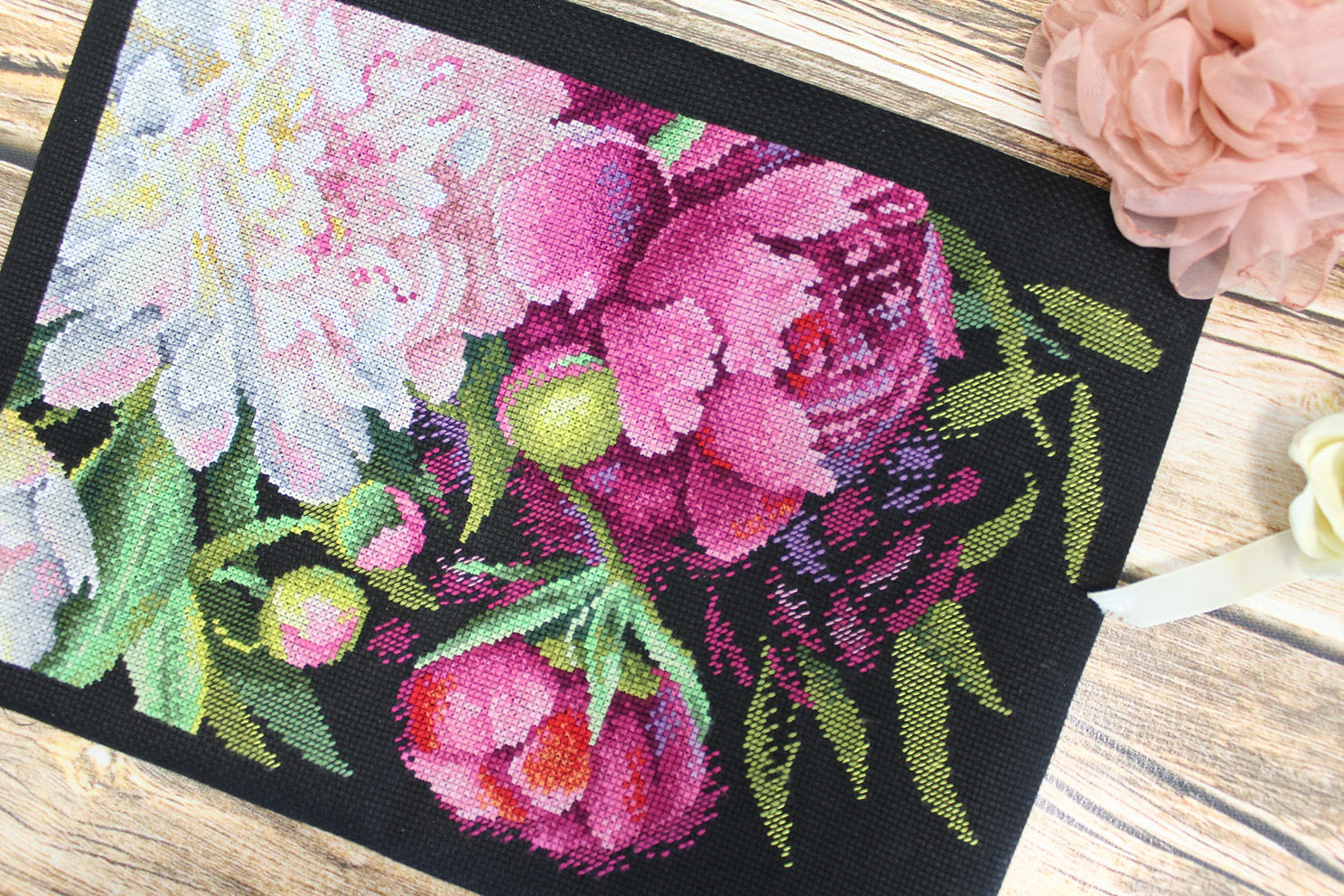 Royal Peonies - SNV-755 MP Studia - Cross Stitch Kit