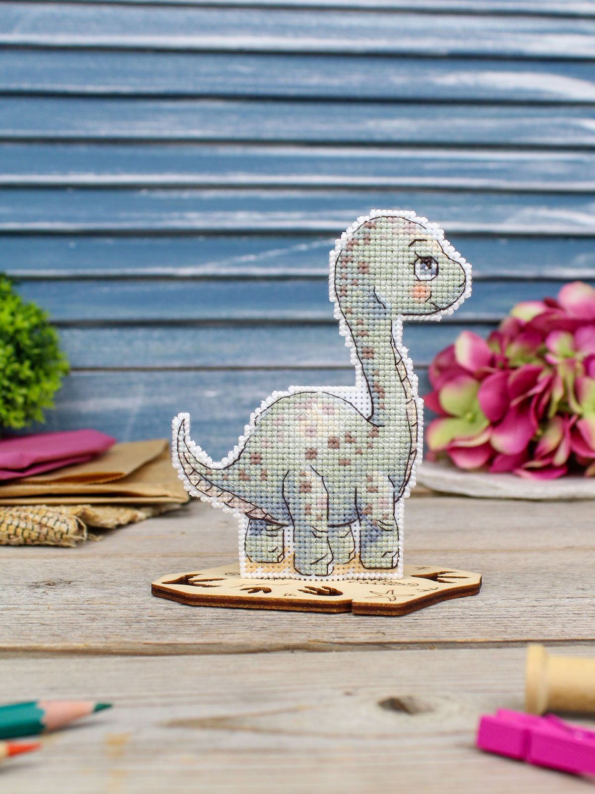 MP Studia SR-1345 Charming Diplodocus