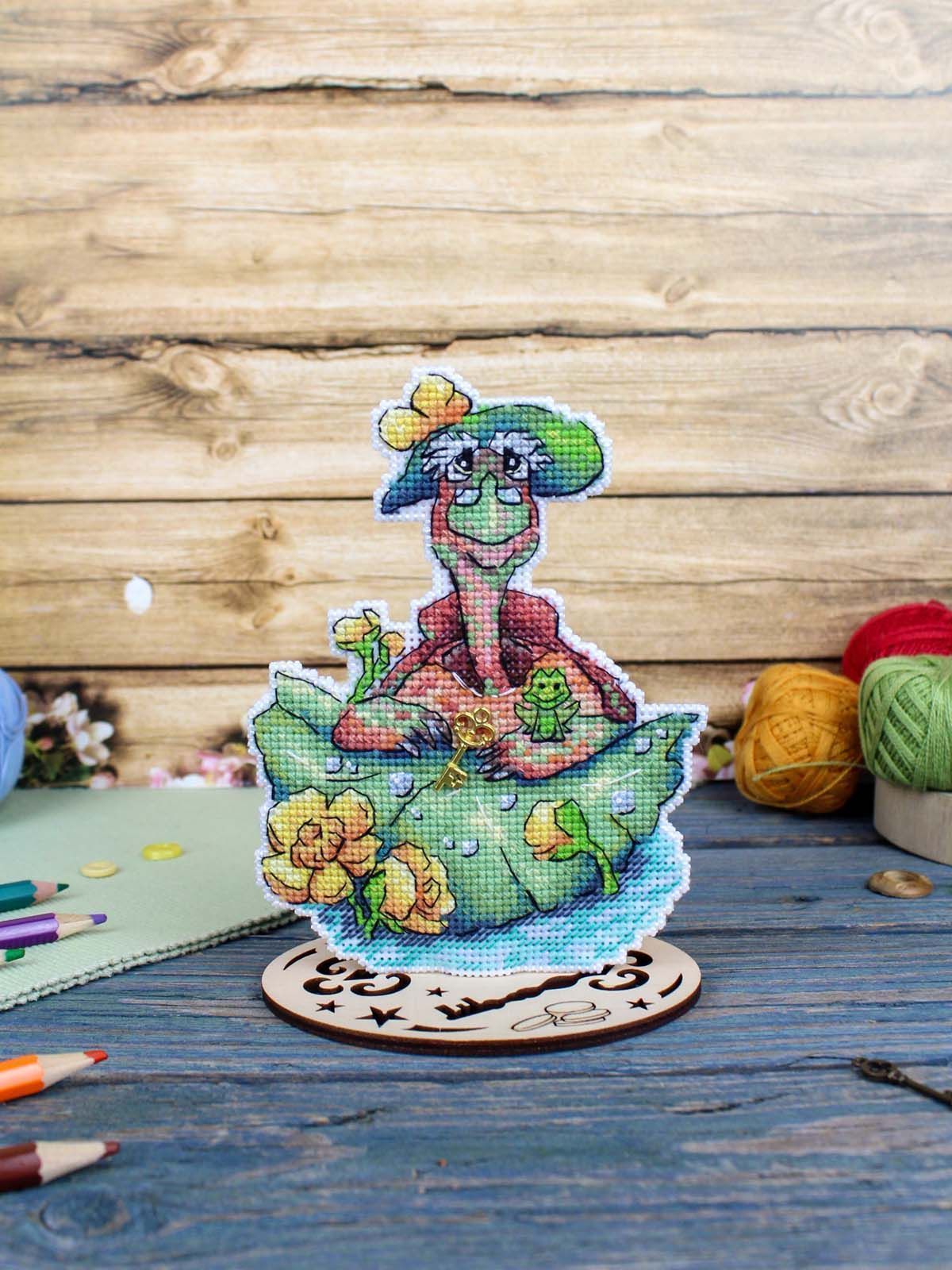 Kit de punto de cruz Tortilla la Tortuga SR-1189 de MP Studia - Canvas plástico 14 ct