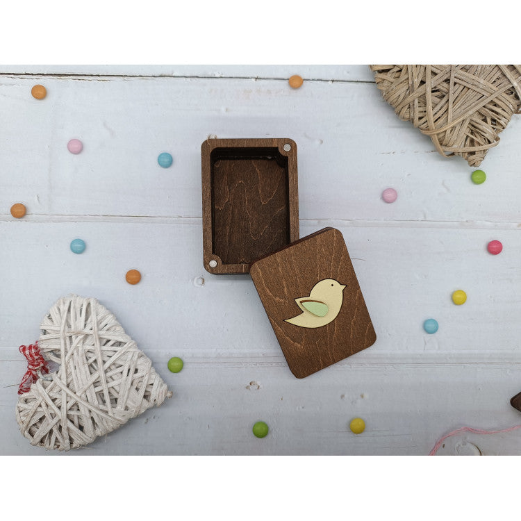 Holzkiste mit Little Bird Design KF057/33 von Wizardi