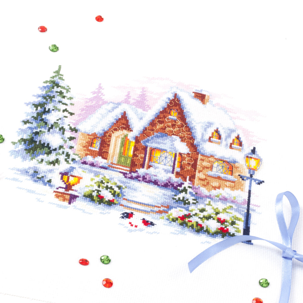 110-041 Winter House. Magic Needle Cross Stitch Kit