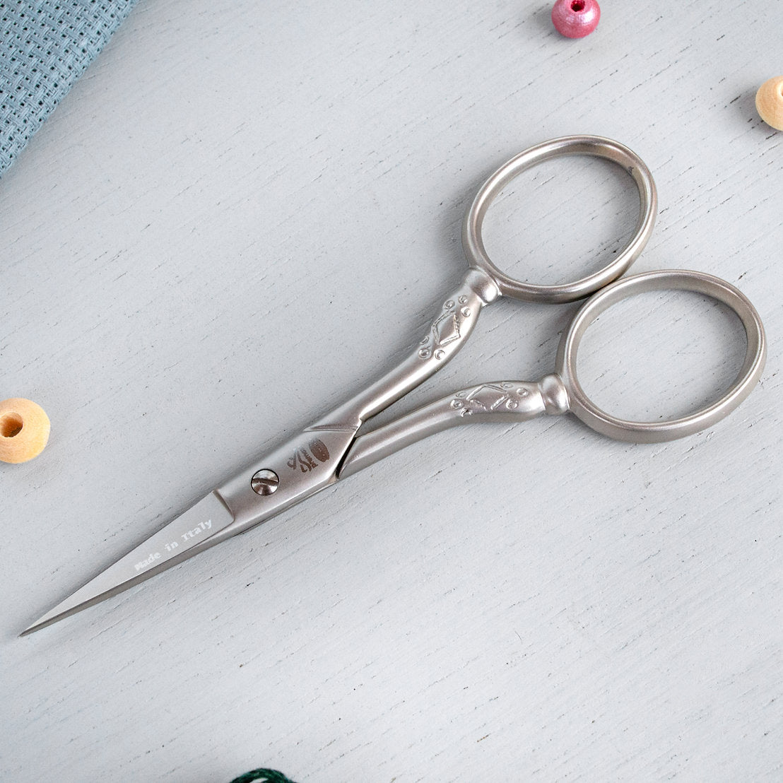 Embroidery Scissors 9 cm Croma Collection by Premax 10380: Quality and Precision in your Sewing and Embroidery Projects