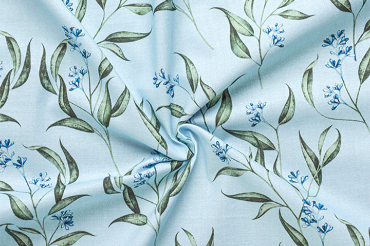 Gütermann Most Beautiful Cotton Fabric with Elegant Floral Motifs 647005/276