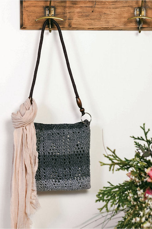 Nova Vita 4 - 16 Eco-Friendly Bags and Accessories Projects