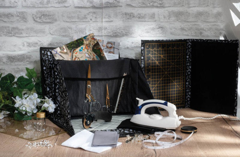 30x24 cm Schneidematte mit Mehrzweckhülle Hemline Gold 4089.584.HG