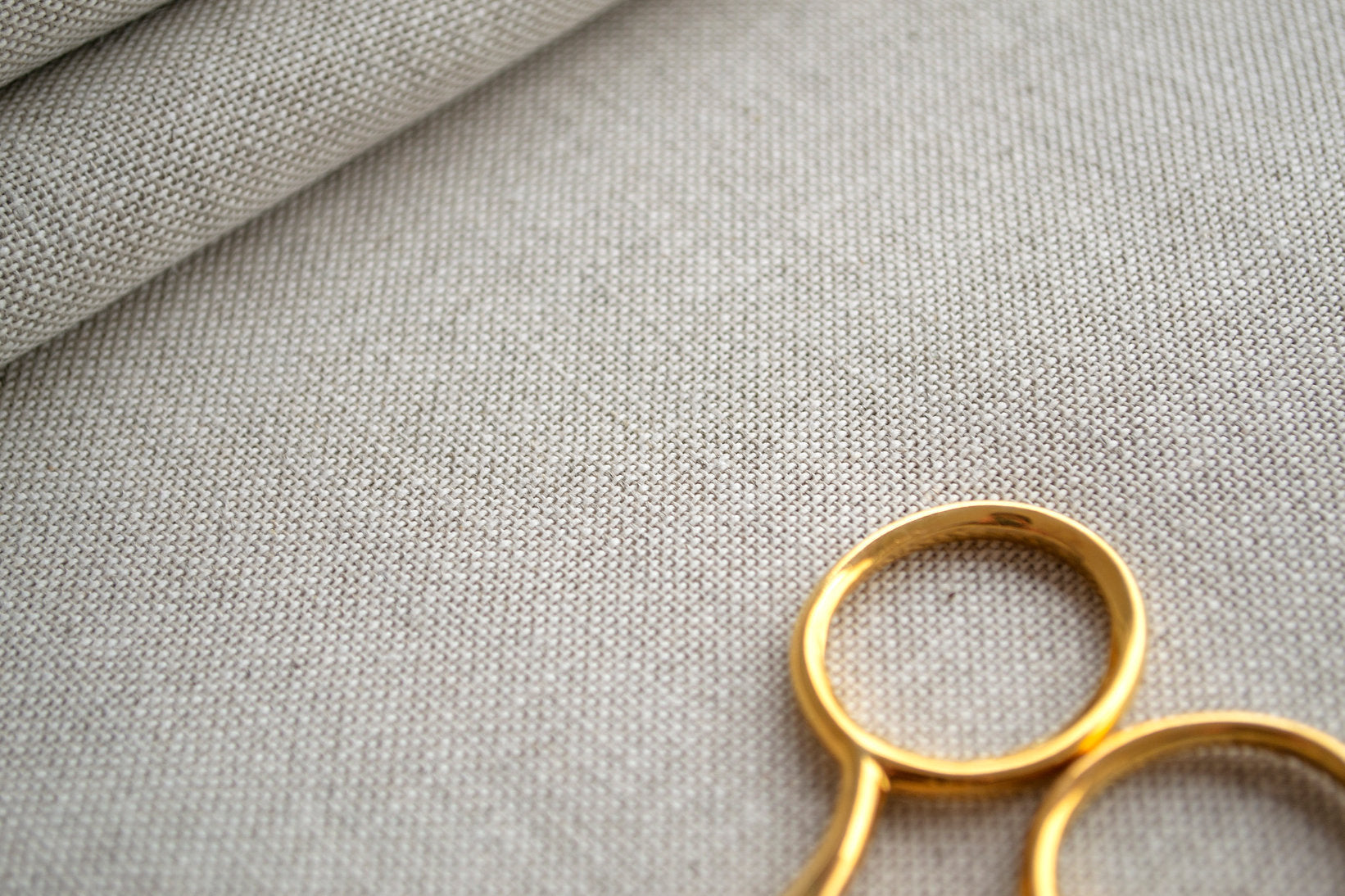 Lucan fabric 3482/53 of 32 ct. in Natural - ZWEIGART: Elegance and Durability in Cross Stitch