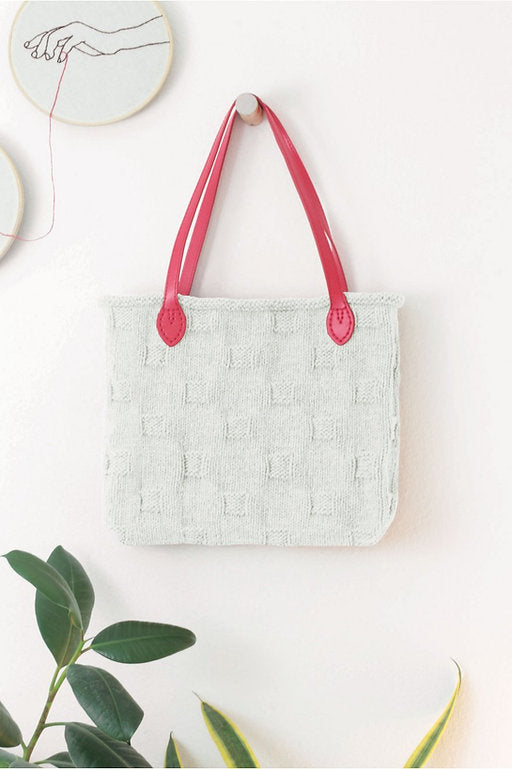 Nova Vita 4 - 16 Eco-Friendly Bags and Accessories Projects