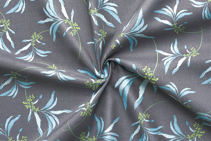 Gütermann Most Beautiful Cotton Fabric with Elegant Floral Motifs 647007/496