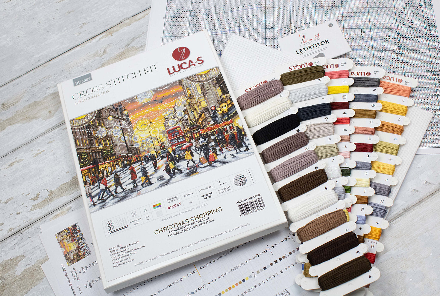 Cross Stitch Kit. Christmas Shopping in London - BU5007 Luca-S Gold