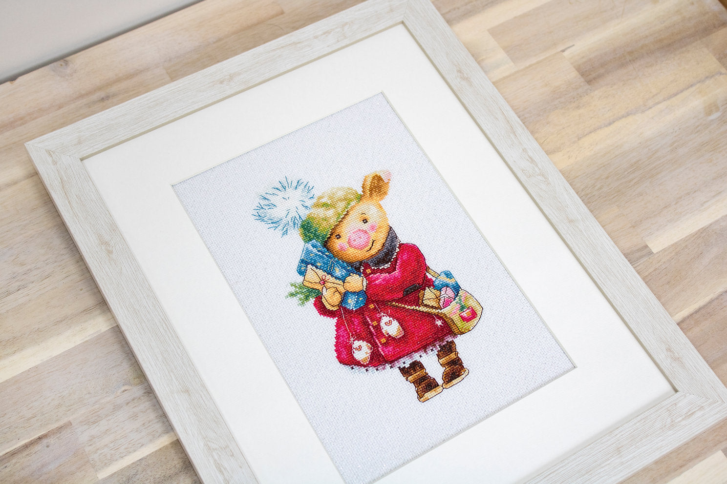 Cross Stitch Kit. Christmas Pig - B1153 Luca-S -