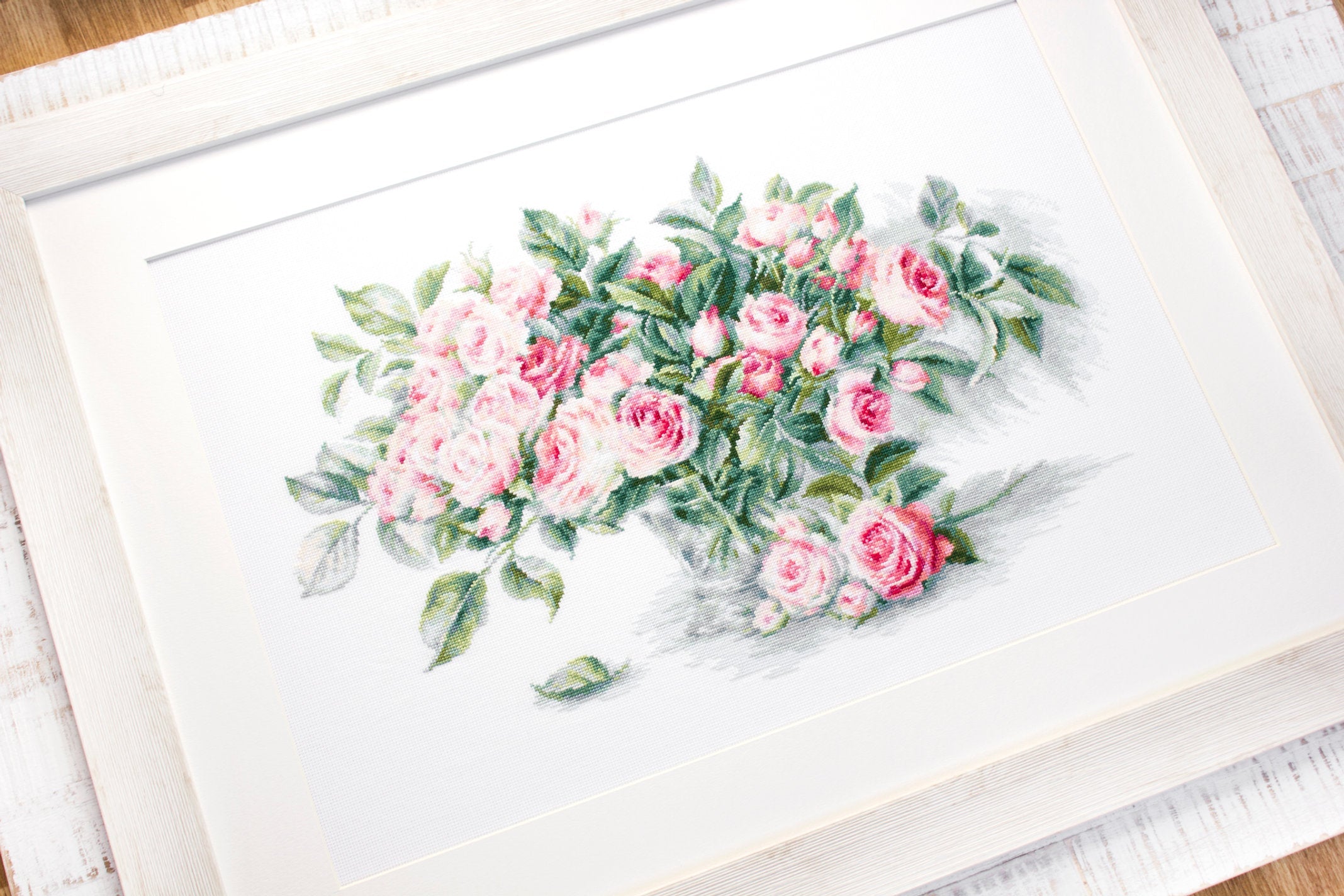 Cross Stitch Kit. Bouquet of Pink Roses - B2286 Luca-S