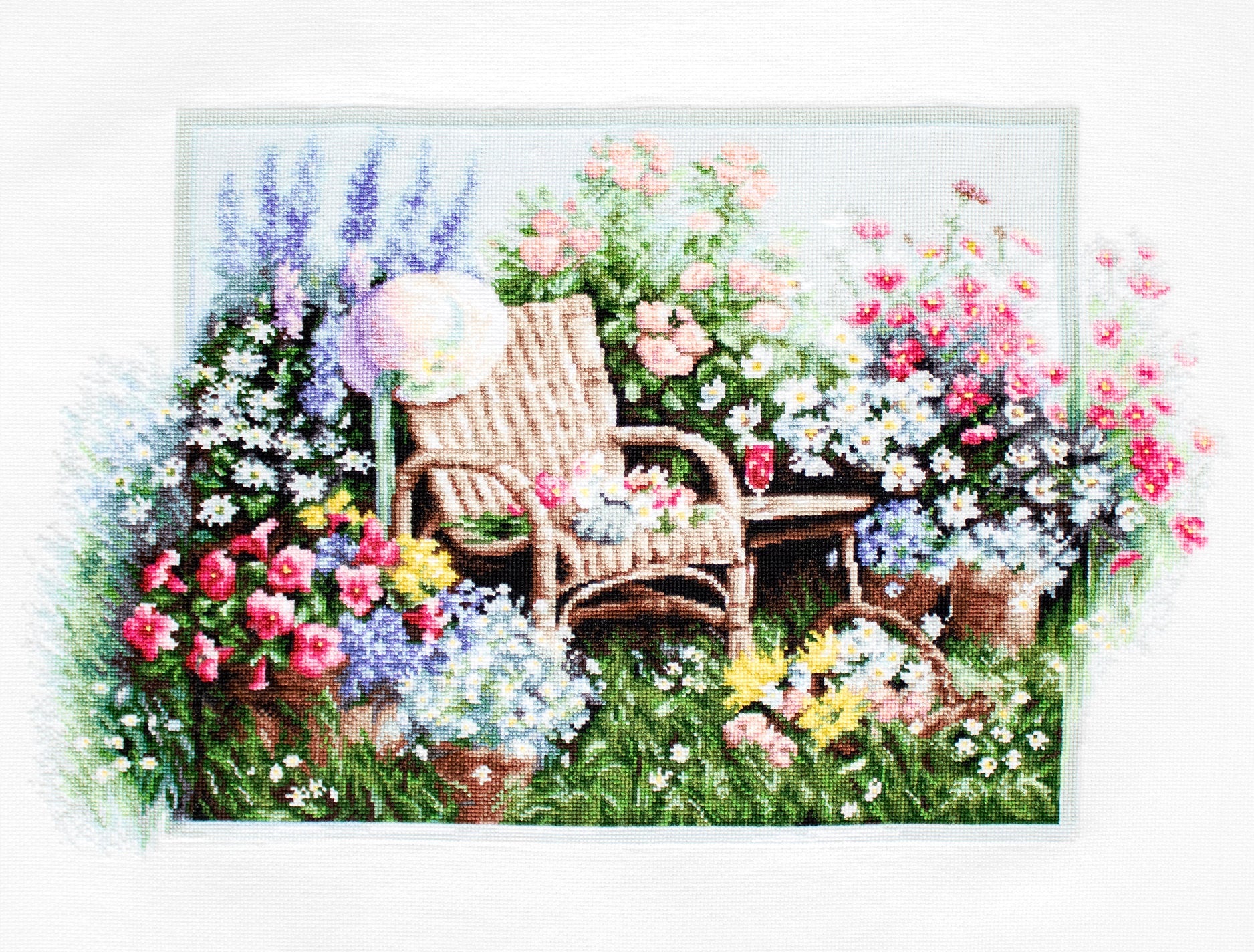 Cross Stitch Kit. Blooming Garden - B2344 Luca-S