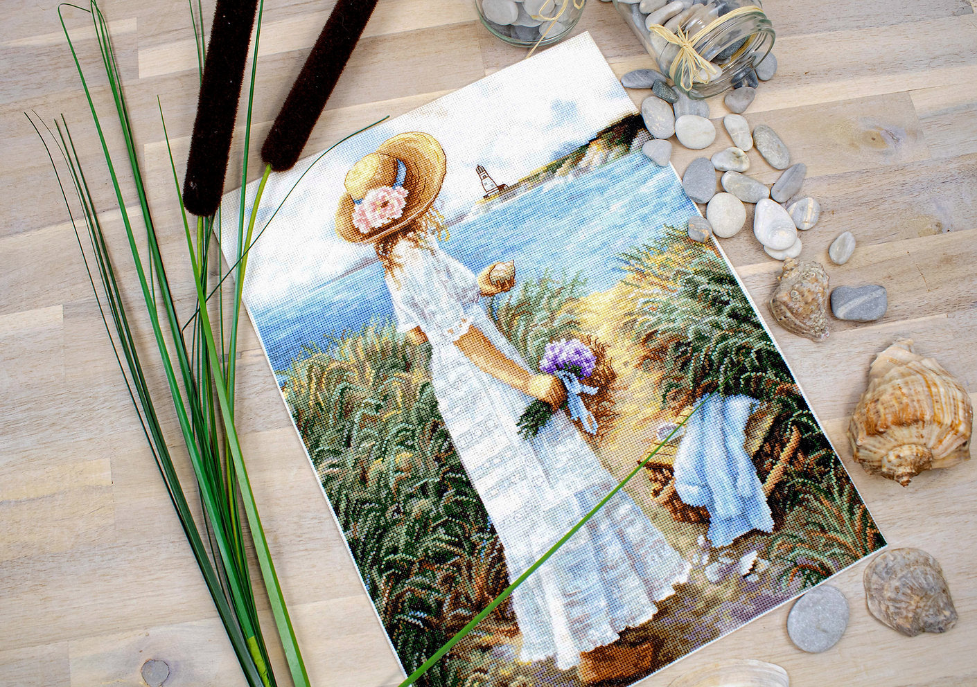 Cross Stitch Kit. An intimate view - Luca-S B2403