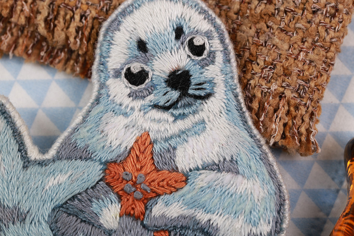 Brooch. Baby Seal - JK-2213 Panna - Traditional Embroidery Kit