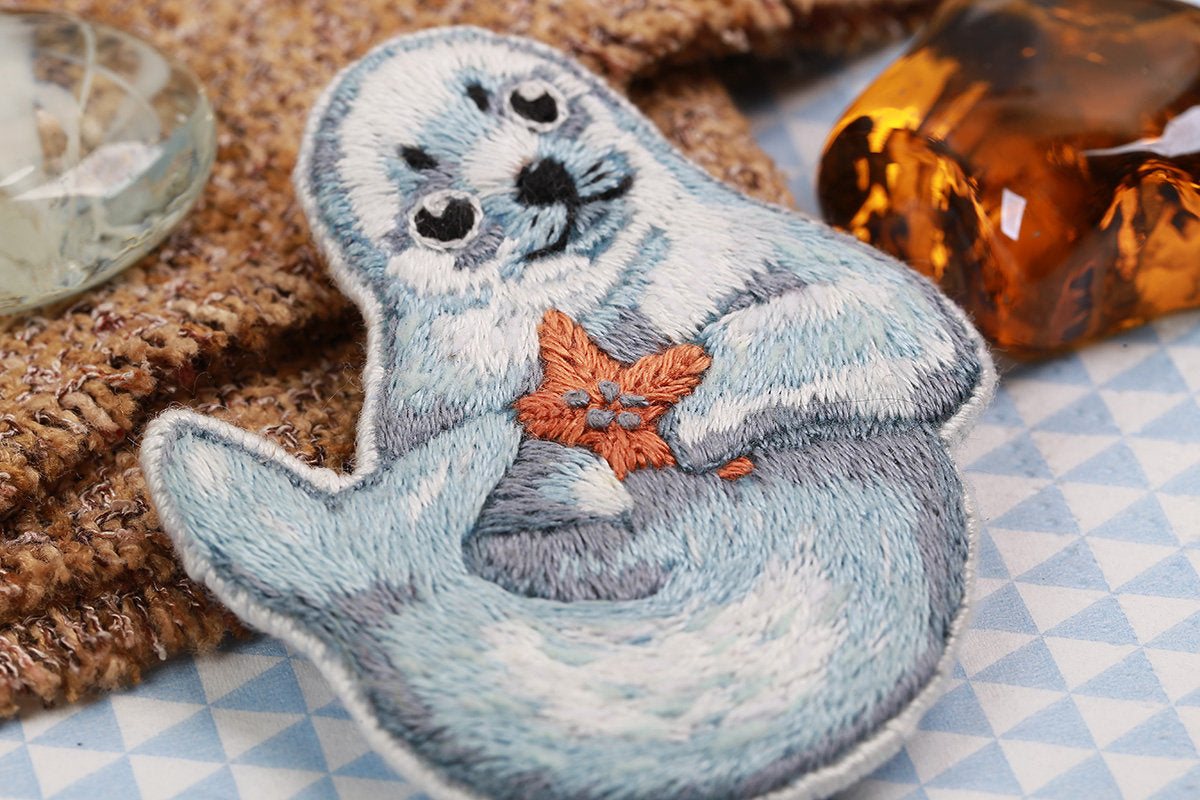 Brooch. Baby Seal - JK-2213 Panna - Traditional Embroidery Kit