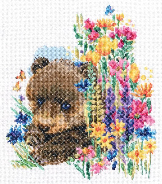 Cross stitch kit. Bear. The one who loves flowers. RTO M683