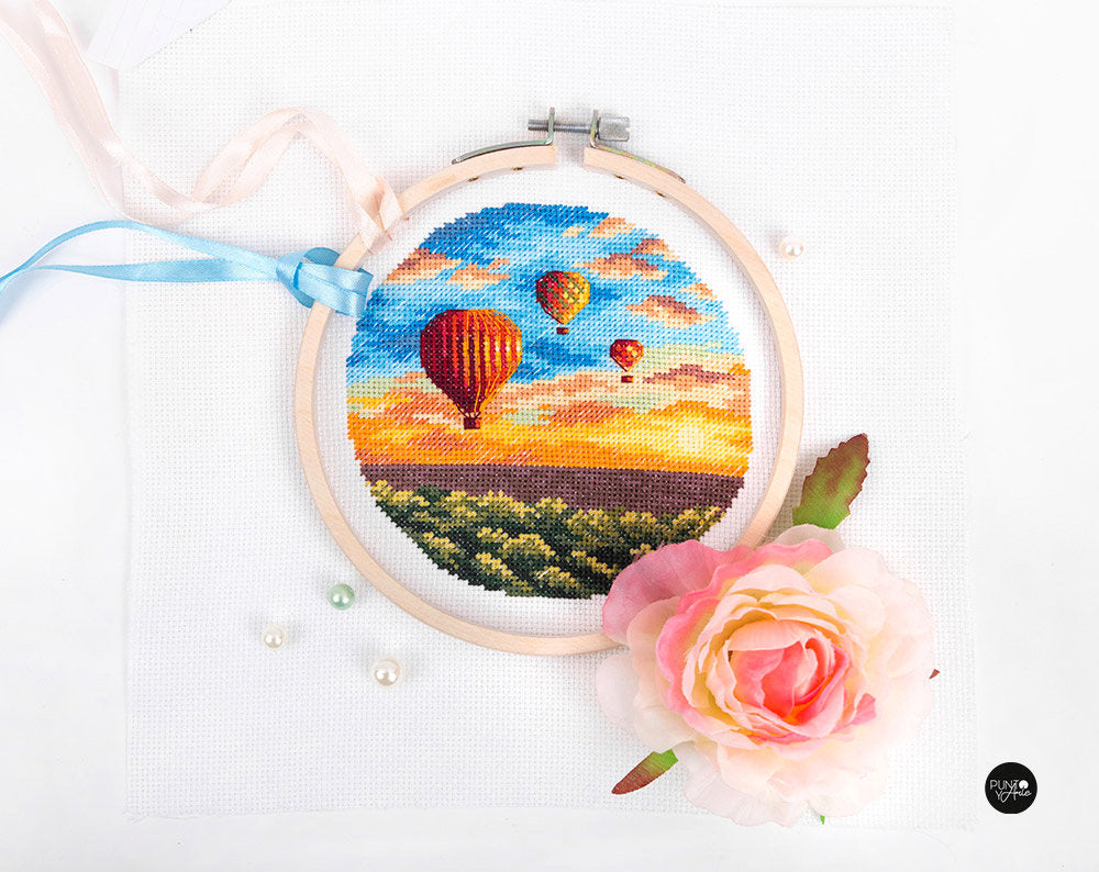 Air Balloons at Sunset - Panna - Cross Stitch Kit PS-7059