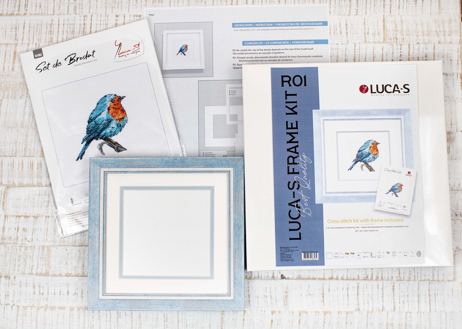 R01 Kleiner blauer Vogel – Luca-S Kreuzstichrahmen und Kit